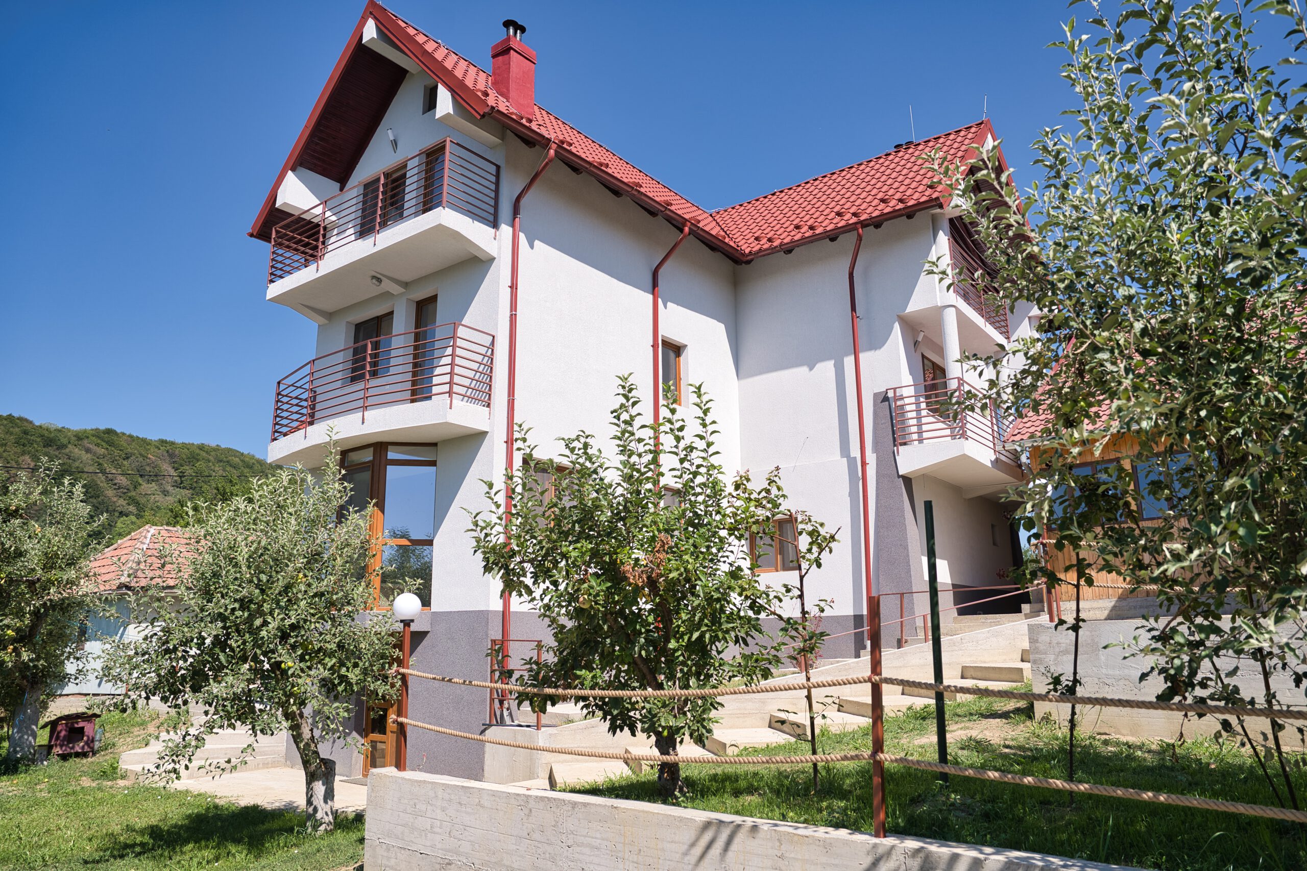 Gradina locatiei